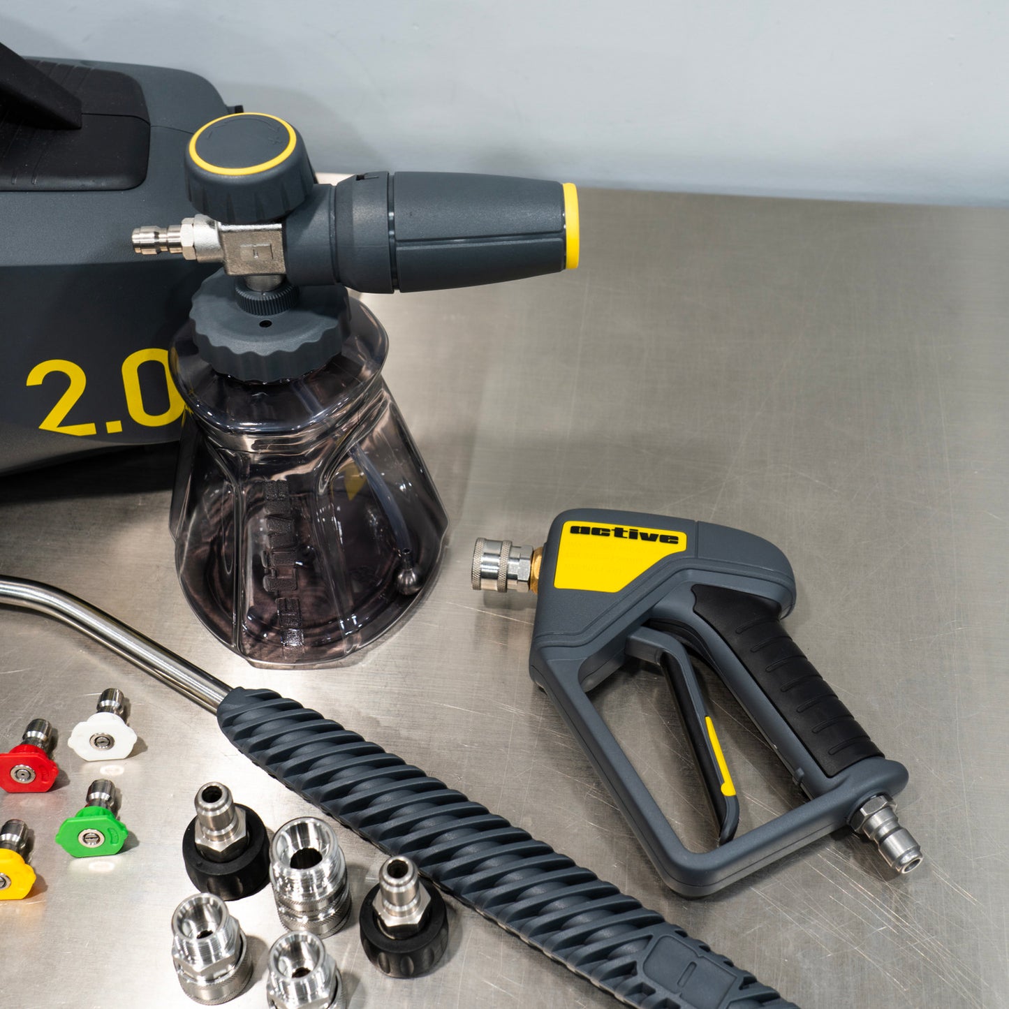 ACTIVE 2.0 PRESSURE WASHER W/ACESS