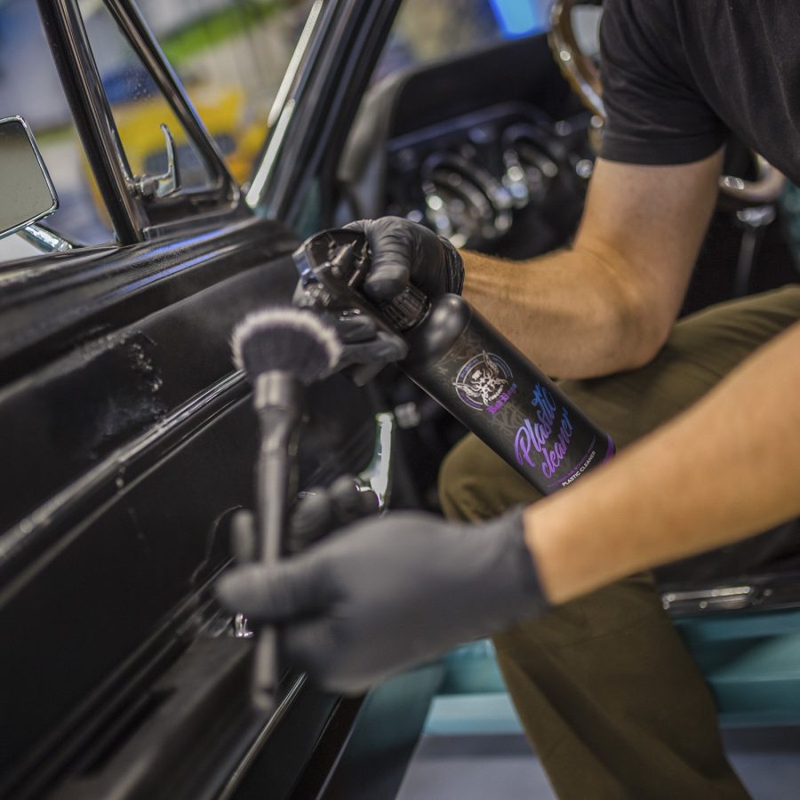 BADBOYS PLASTIC CLEANER 500ML GIRL